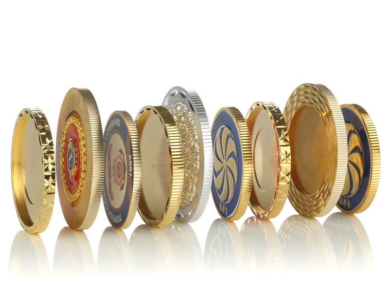 luxury&nbsp;brass&nbsp;medallion-3