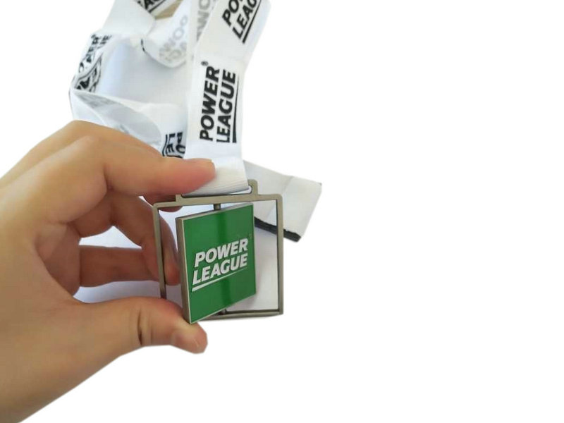 revolving&nbsp;medal-1