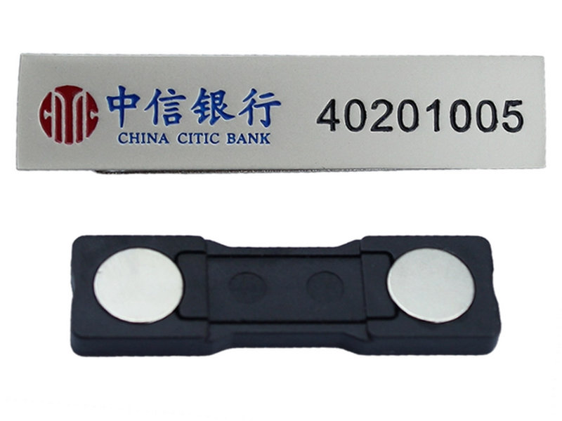 engraved&nbsp;name&nbsp;badge-2