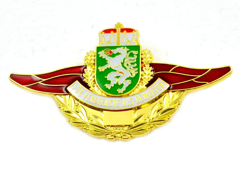 die&nbsp;cast&nbsp;zinc&nbsp;alloy&nbsp;badge-3