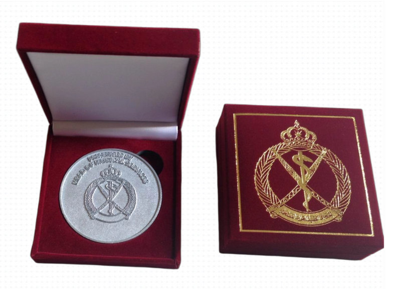 VL1-06&nbsp;Velvet&nbsp;Medal&nbsp;Box